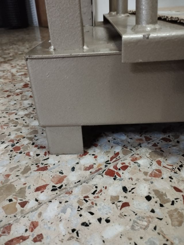 Bascula romana antigua - 150 kg