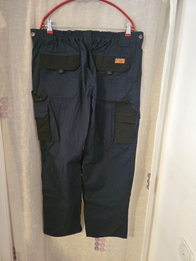 Pantalón trabajo multibolsillo negro