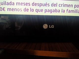 TV LG 32" negra