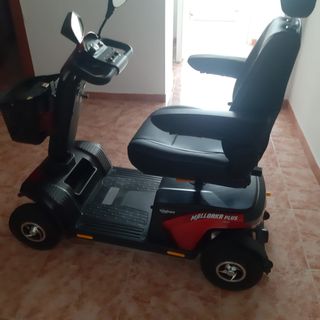 Se vende coche eléctrico adaptado