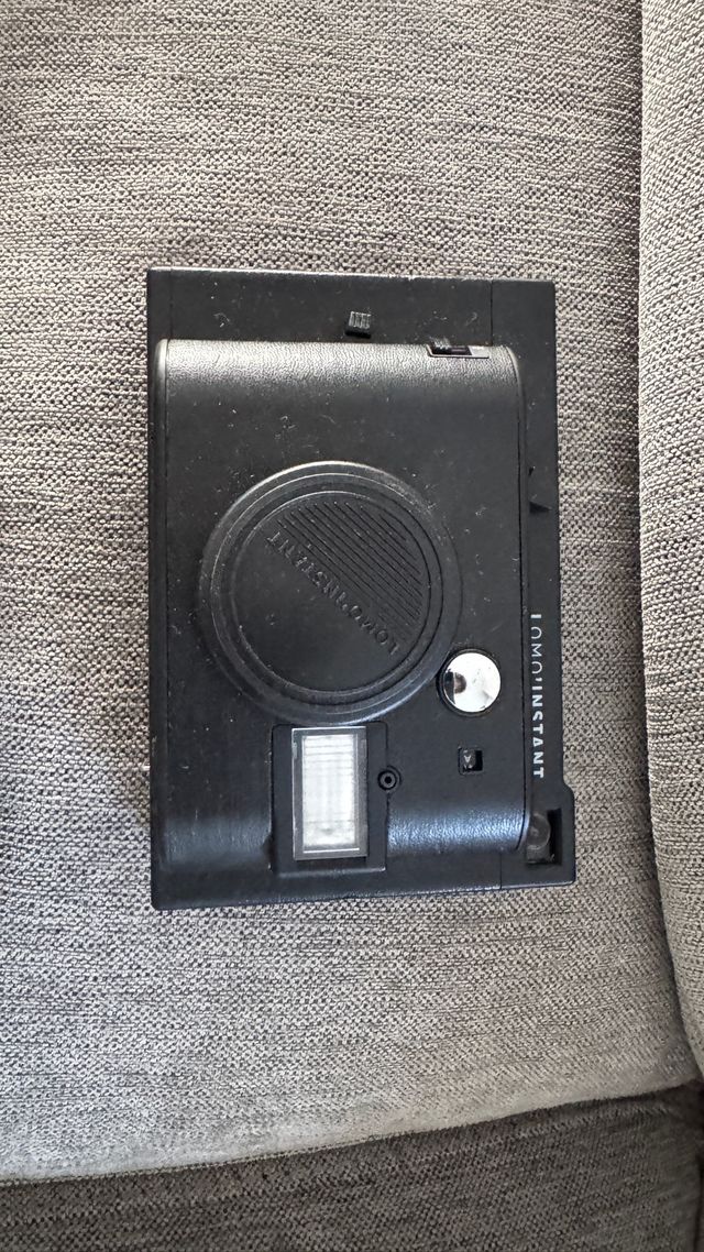 LOMO Instant Cámara instantánea con tres objetivos