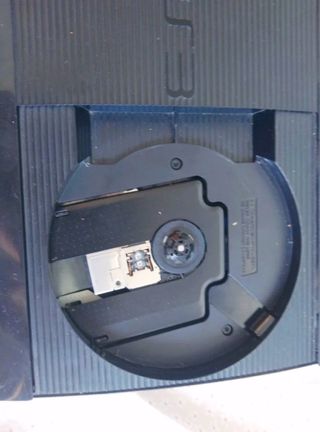 PS3 Super Slim negra