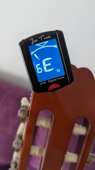 Pack guitarra clásica + métodos + afinador