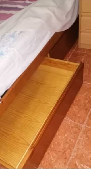 Cama madera con cajones