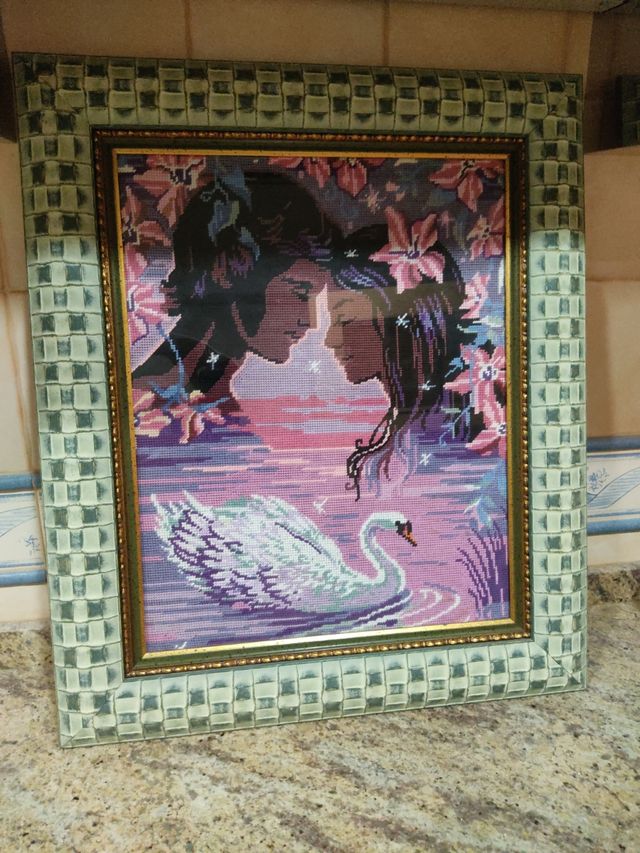 Cuadro bordado: Pareja & cisne