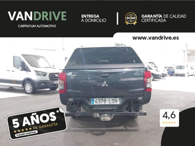 Mitsubishi L200 D/C 220 DI-D M-PRO AUTO AUTOMÁTICA 