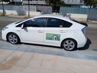 Toyota Prius 2012