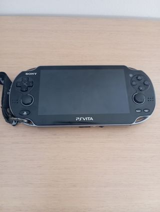 PS Vita (OLED) negra + FIFA + Cartas AR