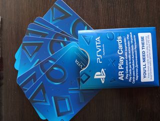 PS Vita (OLED) negra + FIFA + Cartas AR