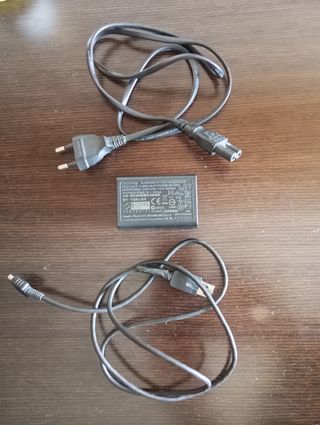 PS Vita (OLED) negra + FIFA + Cartas AR