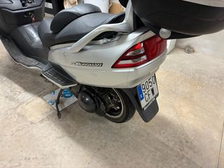 Motocicleta Suzuki Burgman 400