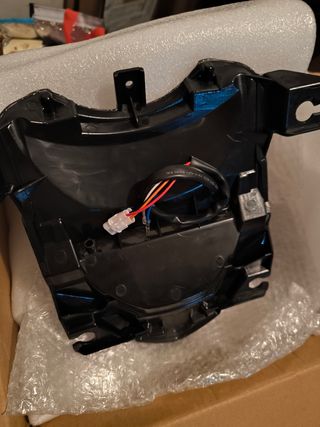 Faro LED ahumado Suzuki Intruder M1800R