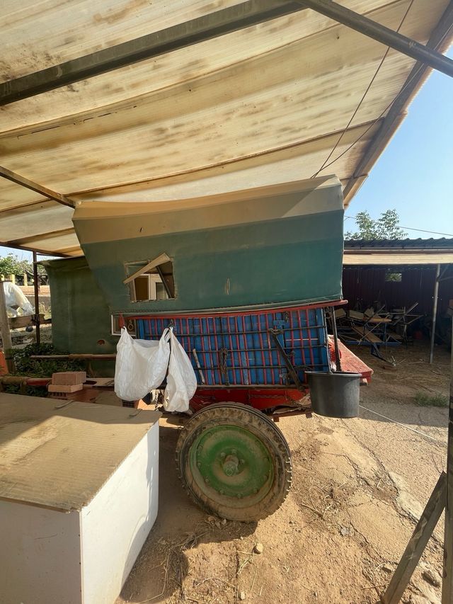 Carro antiguo restaurado