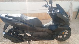 Honda PCX 125 2023 - Moto