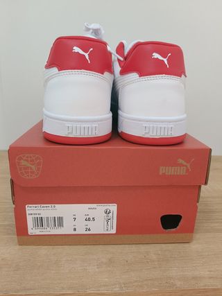 Zapatillas Puma Ferrari blancas y rojas
