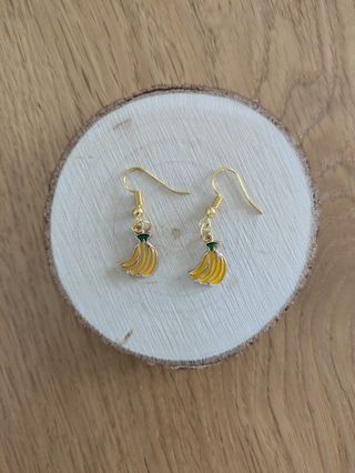 Pendientes plátano dorados
