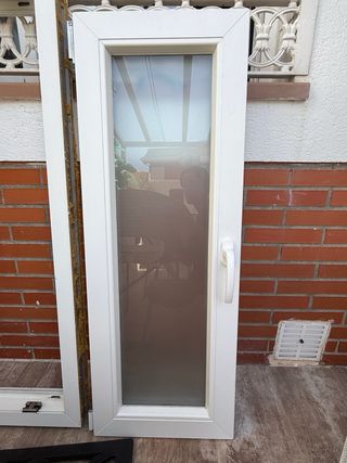 Ventana PVC blanca - Marco