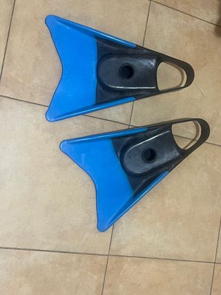 Aletas natación - Buceo - Wind surf con tabla 
