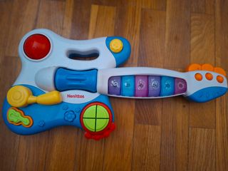 Guitarra Nenittos musical infantil