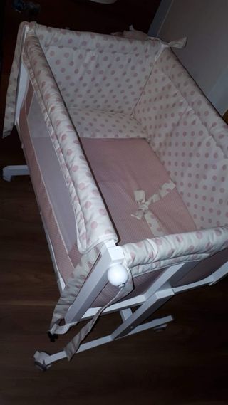Minicuna colecho rosa lunares