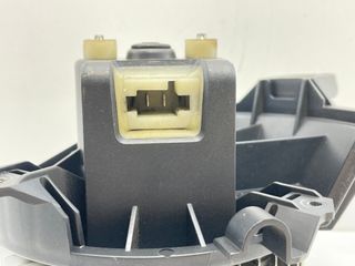 13335075 Ventilación Calefacción de Opel Corsa D