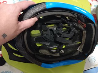 Casco bici niño azul-negro