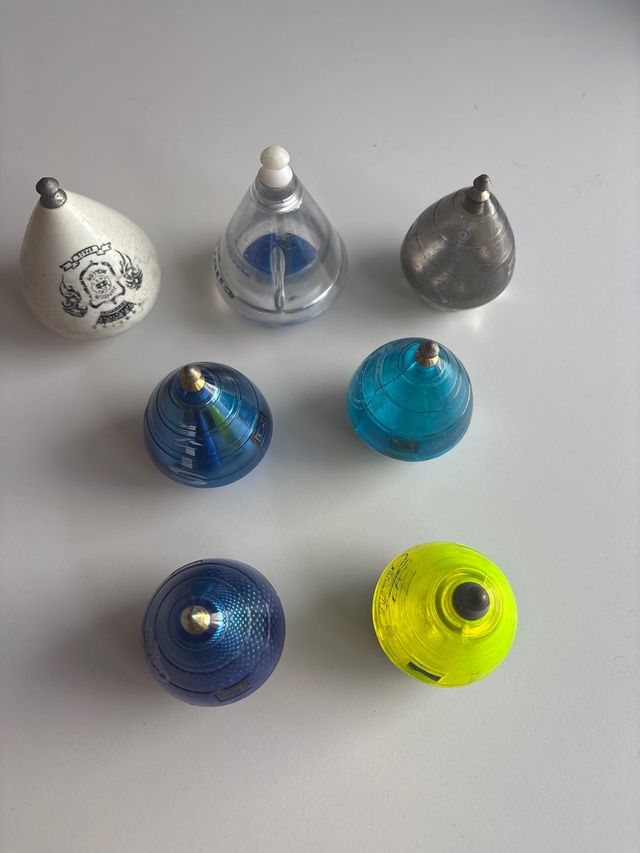 7 Peonzas variadas ( por lote o por separado)