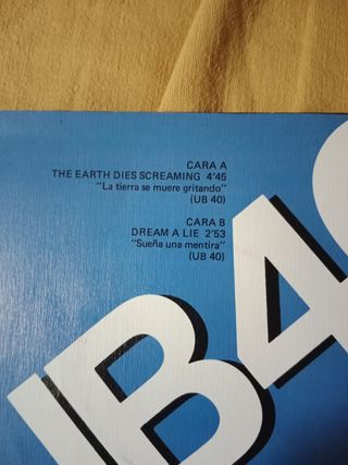 Single Vinilo UB40 - The Earth Dies Screaming