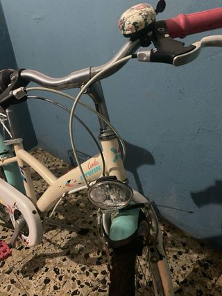 Bicicleta BTWIN modelo Camelia 20’’
