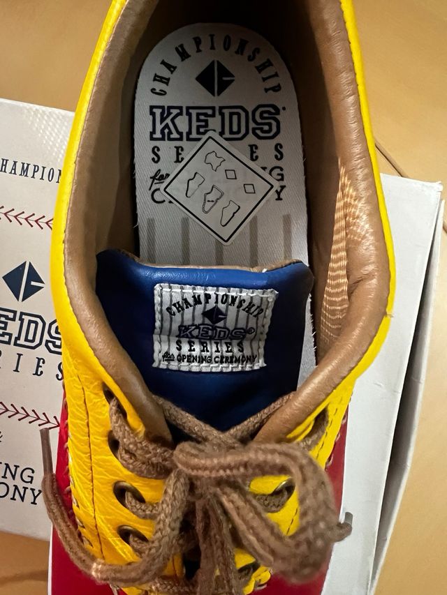 KEDS Oxford 42,5 - Rojas y Amarillas