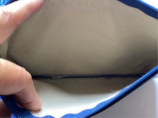 Clutch Victorio & Lucchino Piel Azul. 
