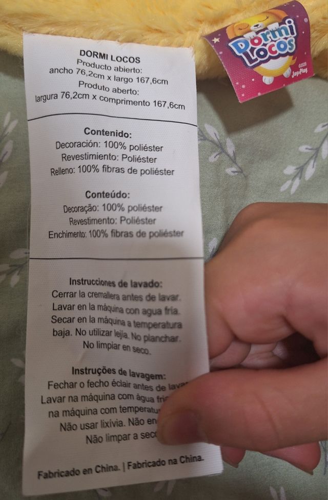 Dormiloco Perro Amarillo y husky