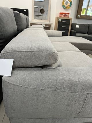 Sofá chaise longue gris