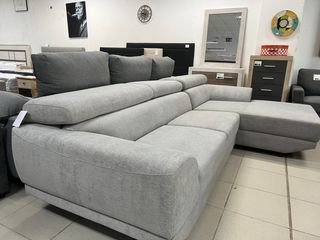 Sofá chaise longue gris