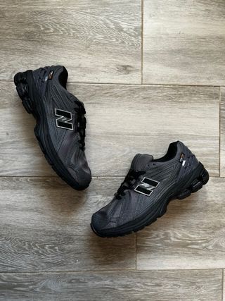 Zapatillas New Balance 1906 Gris