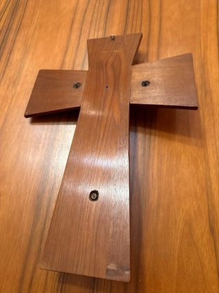 Crucifijo antiguo de pared