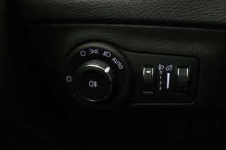 Jeep Compass 1.6 M-Jet Sport FWD