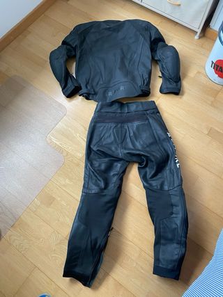 Traje moto cuero Armure