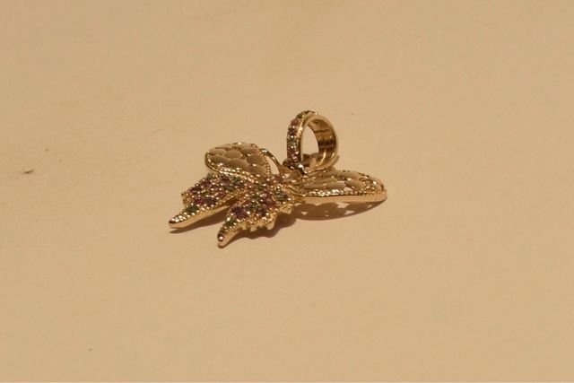COLGANTE DE ORO 18K/2.8Gr