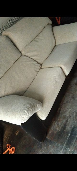Sofá 2 plazas beige