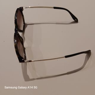 Occhiali da sole unisex della Givency