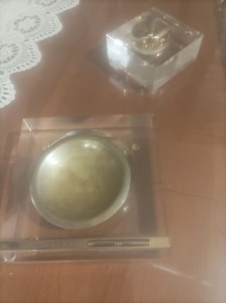Cenicero y encendedor metacrilato