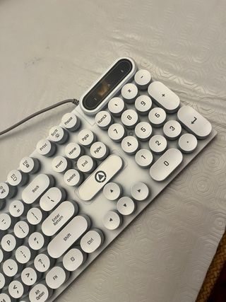 Teclado K600