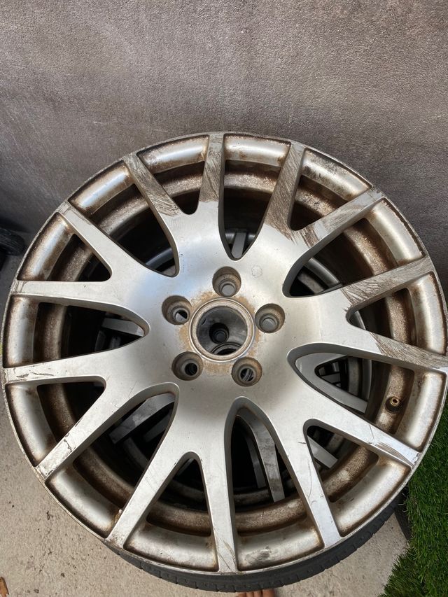 Llantas Audi 17" originales