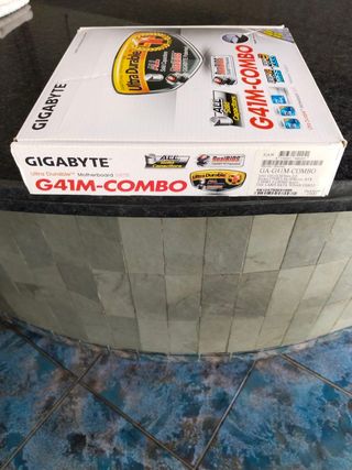 Gigabyte G41M-Combo - Placa base