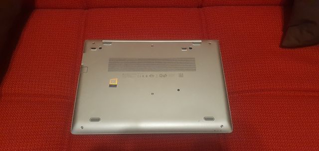HP Elitebook - Portátil plateado