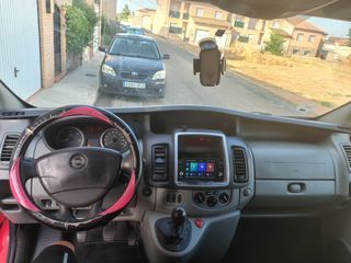Opel Vivaro 2012