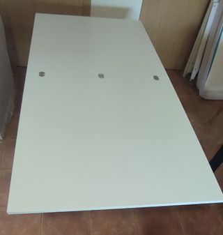 Mesa blanca extensible 90x90