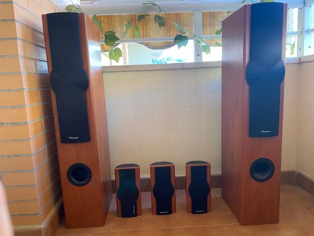 Altavoces Pioneer - Home Cinema