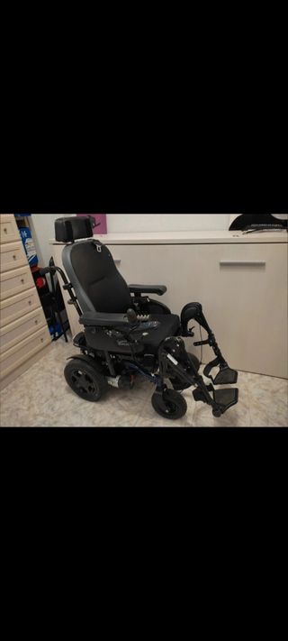 Silla de ruedas eléctrica modelo Quickie Tango